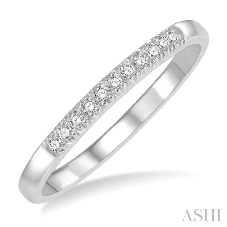 1/10 ctw 11 Stone Round Cut Diamond Wedding Band in 14K White Gold