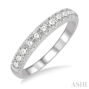 1/2 ctw 11 Stone Round Cut Diamond Wedding Band in 14K White Gold