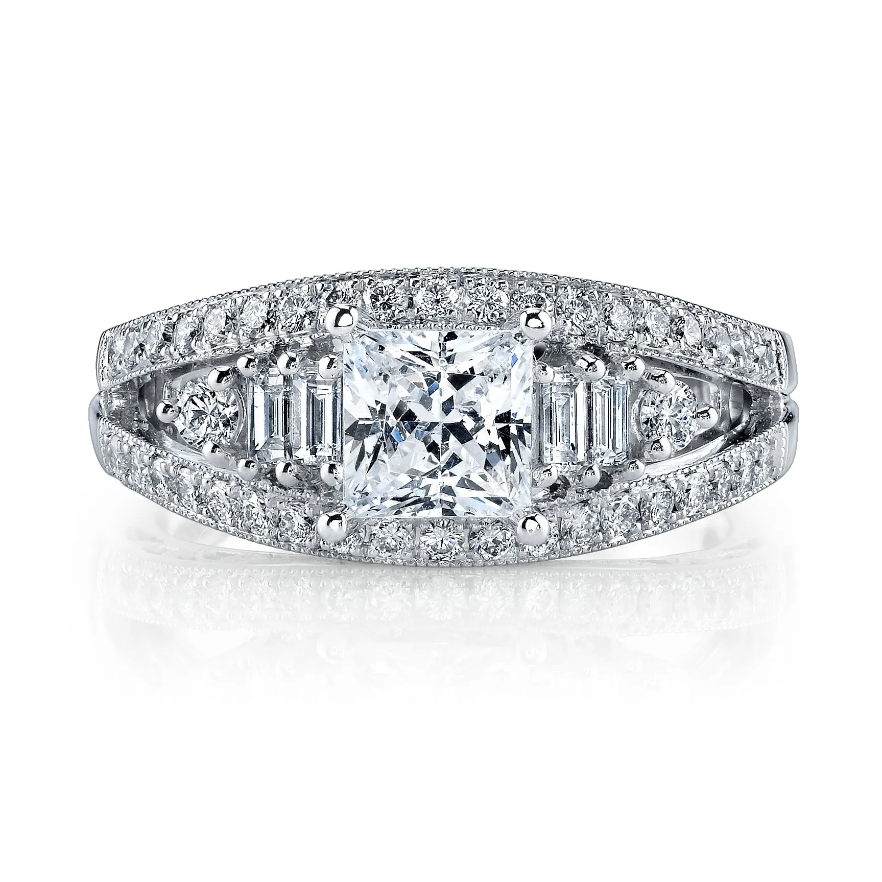 18K White Gold Diamond Engagement Ring