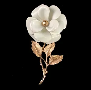 1972 Avon Snow Flower Brooch