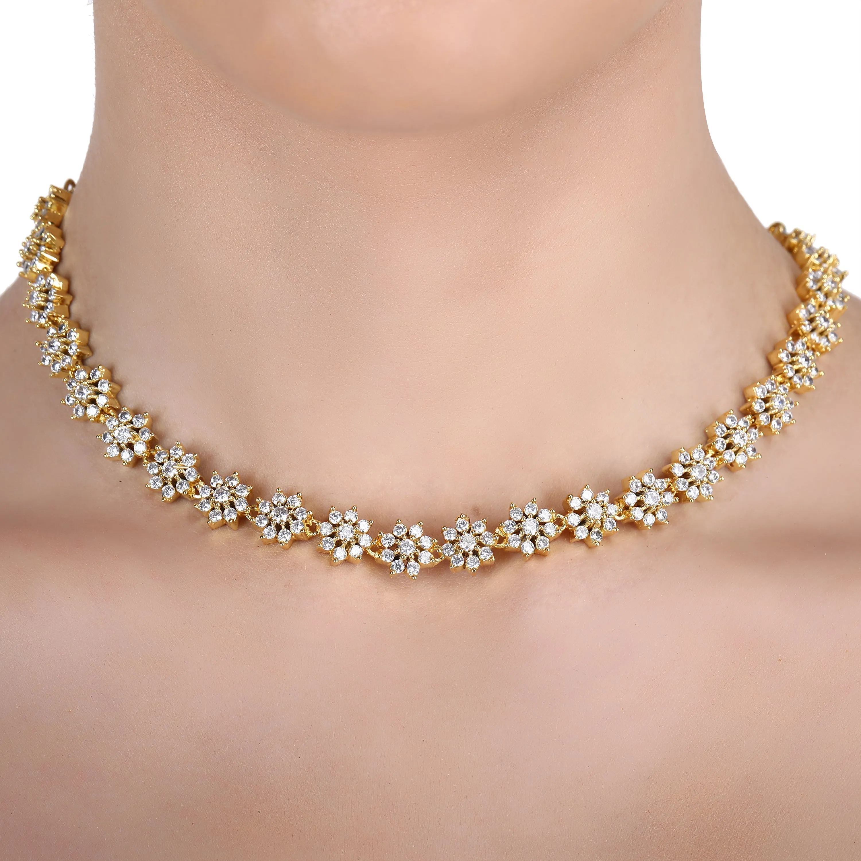 AAISA NECKLACE