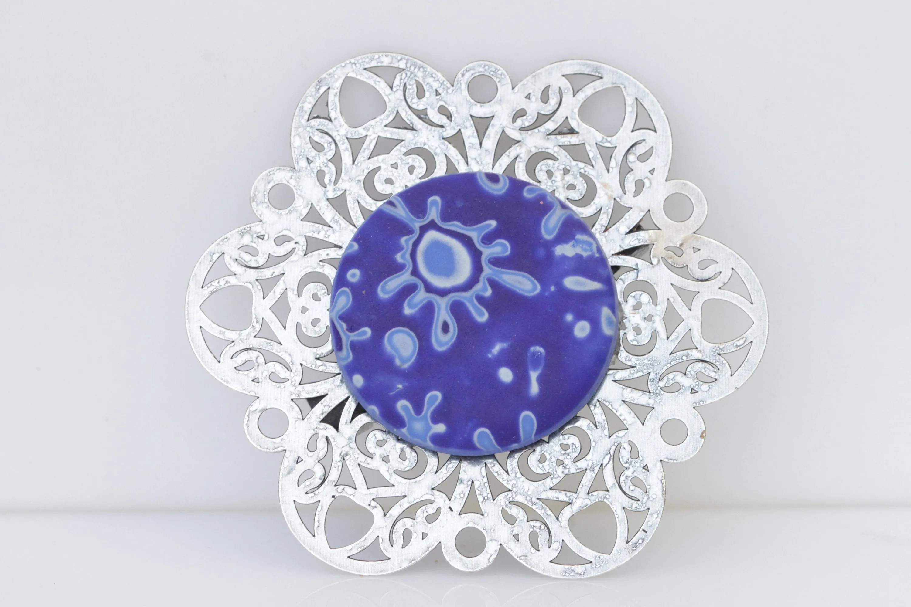 BLUE SILVER BROOCH,