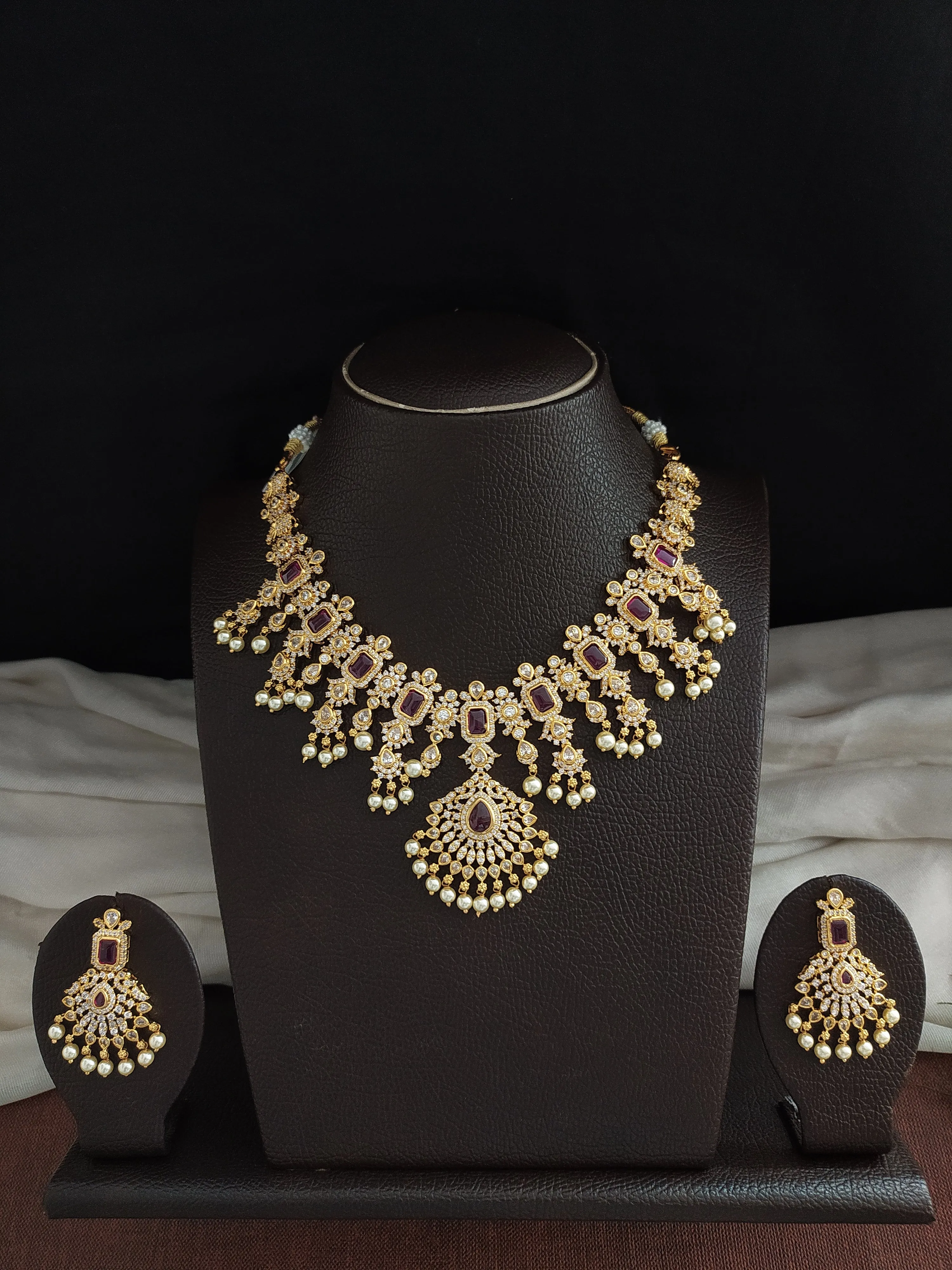 Gold-plated Zircon Set With Pearl Drops- Hydro Ruby