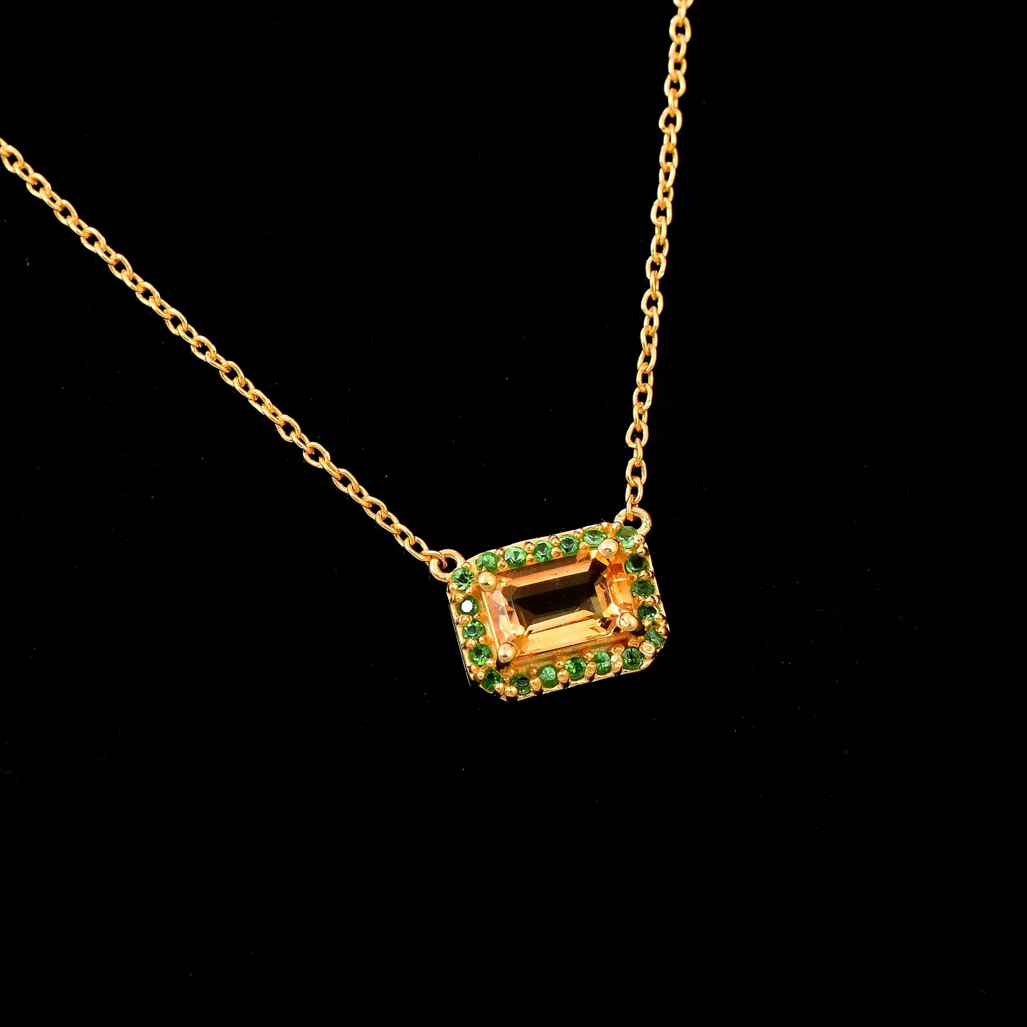 Halo Citrine Tsavorite Chain Necklace