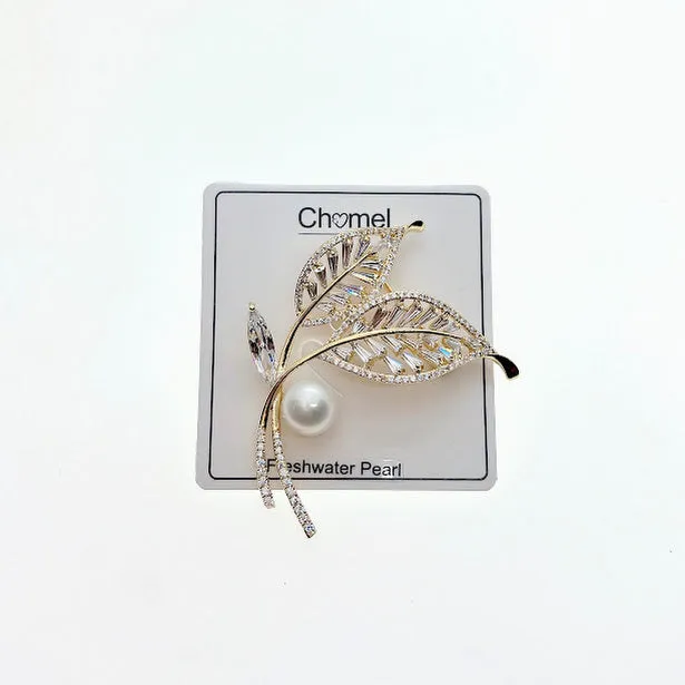 Leaf Freshwater Pearl Brooch