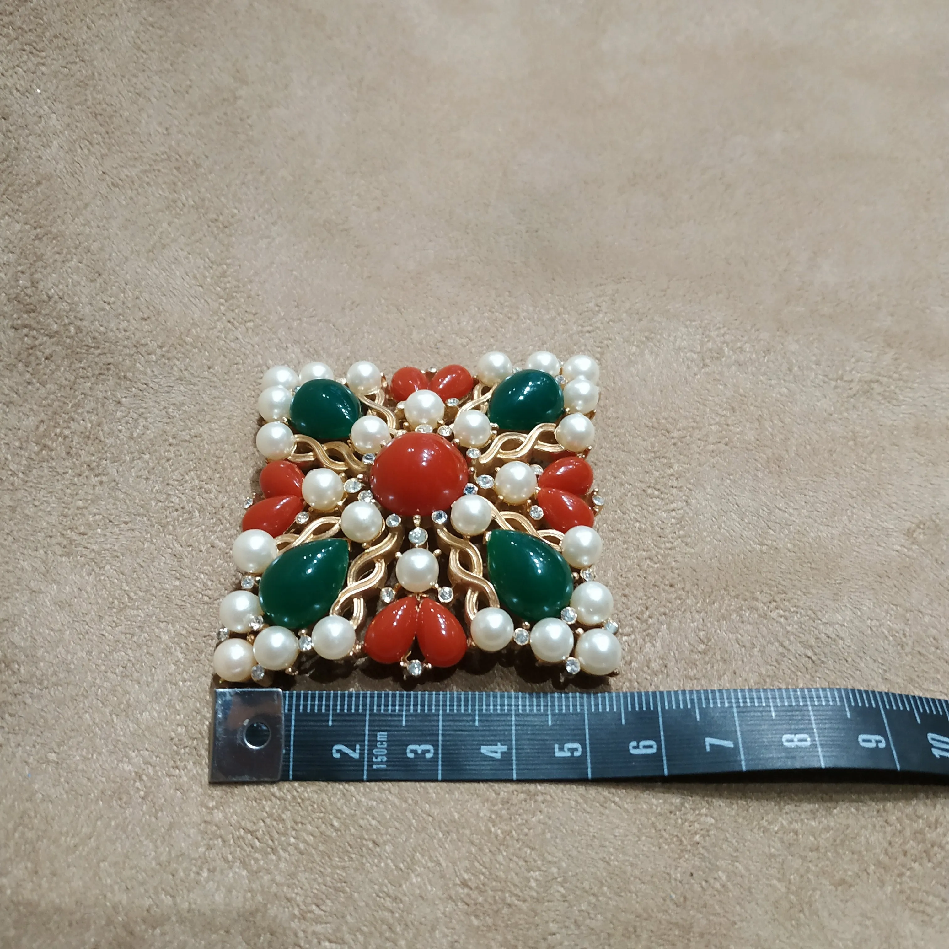 Trifari Kashmir Collection Brooch