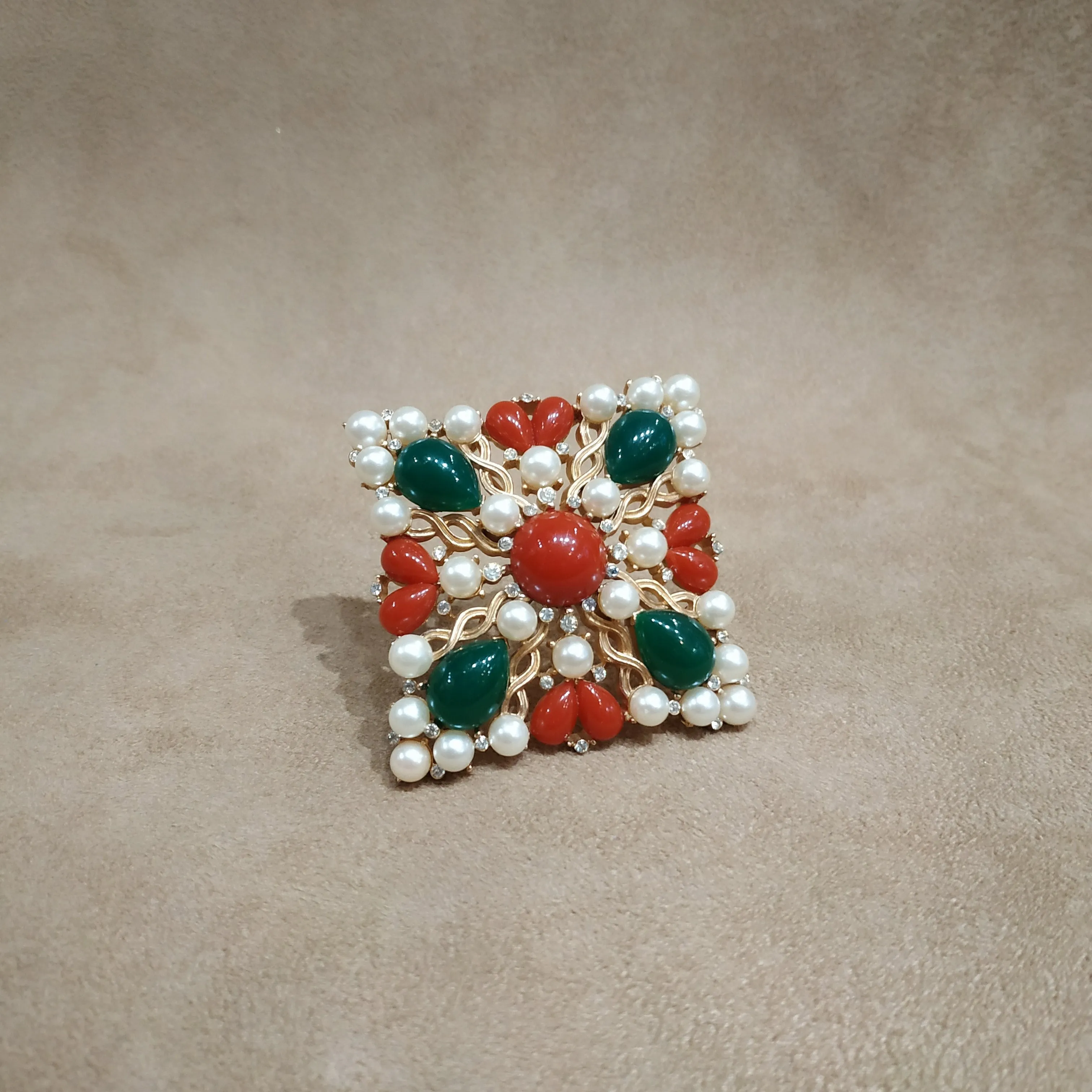 Trifari Kashmir Collection Brooch