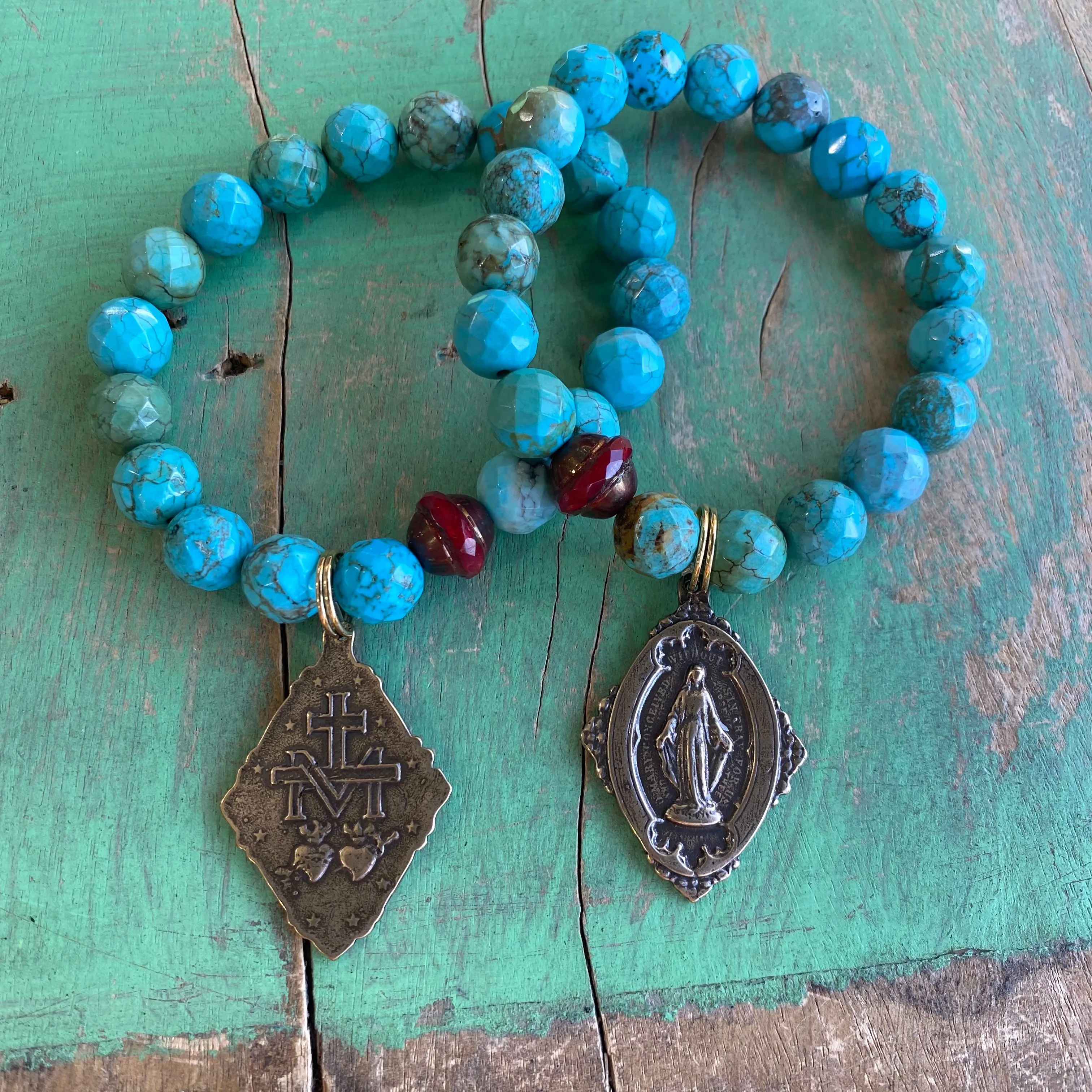 Turquoise Howlite Miraculous Medal Bracelet