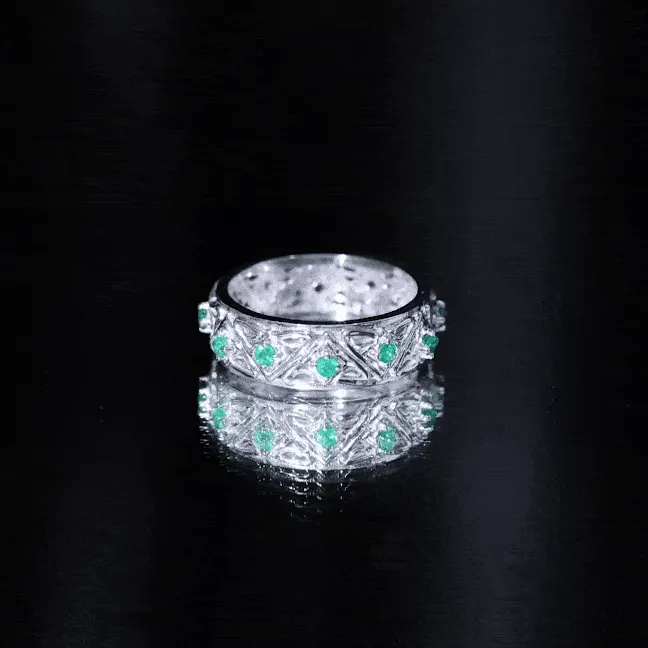 Vintage Inspired Emerald Wedding Band